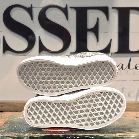 Vans Classic White W/Jewels Added Slip On Youth Sz 13 - Picture 7 of 8